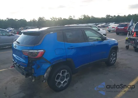 2022 Jeep Compass Trailhawk 4X4 из США, поврежденный, VIN 3C4NJDDB4NT157014